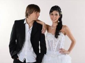 Vestidos de Fiesta - Foto N�:1 de ALICIA NOVIAS - DISE�ADORA - T�tulo: 15 A�os