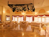 Salones de Fiesta - Foto N�:2 de SALON CONTINENTAL - T�tulo: Sal�n de Fiesta