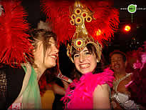 Fotograf�a y Video - Foto N�:2 de MaKing OF - Audiovisual & Creativo  - T�tulo: Video Clips Personalizados.