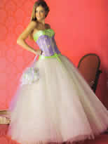 Vestidos de Fiesta - Foto N�:5 de SOLO QUINCE Vestidos de 15 tem�ticos - Vestidos para Quincea�eras. - T�tulo: Corset para Quincea�eras