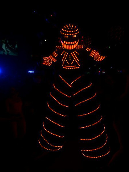 Shows y Animacin - Foto N: 7 de shows y animacin de Robot Led  - Show lumnico para fiestas