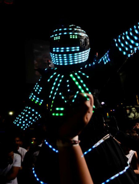 Shows y Animacin - Foto N: 8 de shows y animacin de Robot Led  - Robot luminoso LED show