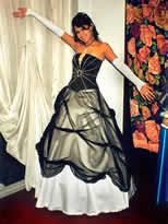 Vestidos de Fiesta - Foto N�:4 de MAISON NURIEL - T�tulo: Vestido de 15 A�os