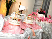 Salones de Fiesta - Foto N�:5 de MARISOL RECEPCIONES - T�tulo: Torta Aleg�rica