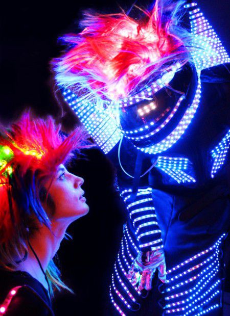 Shows y Animacin - Foto N: 7 de shows y animacin de Lady Leds - Show artstico cantado en vivo con Robot LED